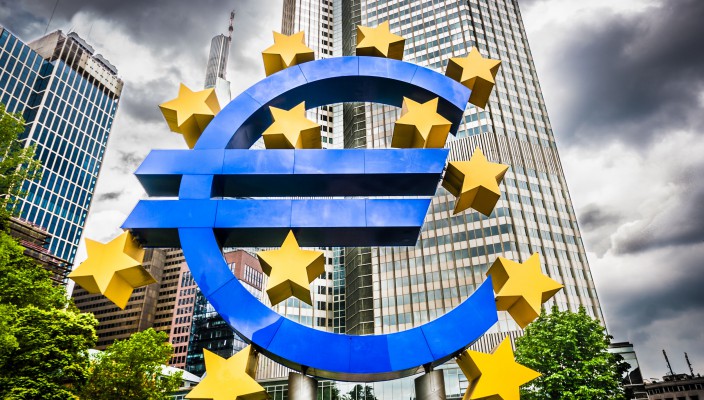 ECB to Begin Aggressive Tightening, Favoring Euro Bulls