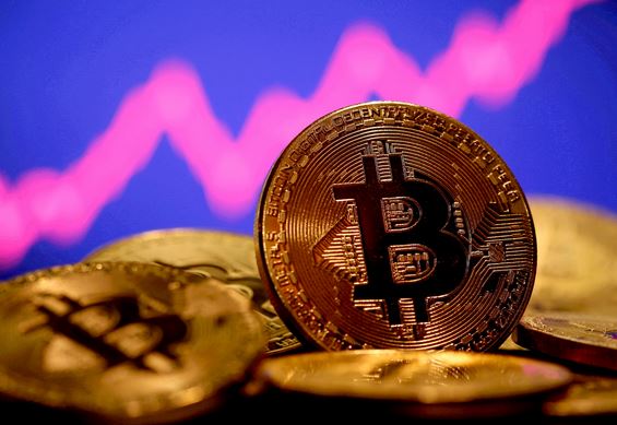 Bitcoin's Longest Winning Streak since 2021: Analysts Predict Future Growth