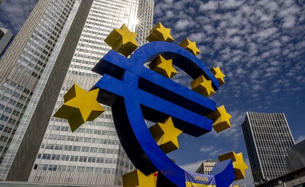 Euro Zonam cedit Set ad Fall Week, Focus in US Data